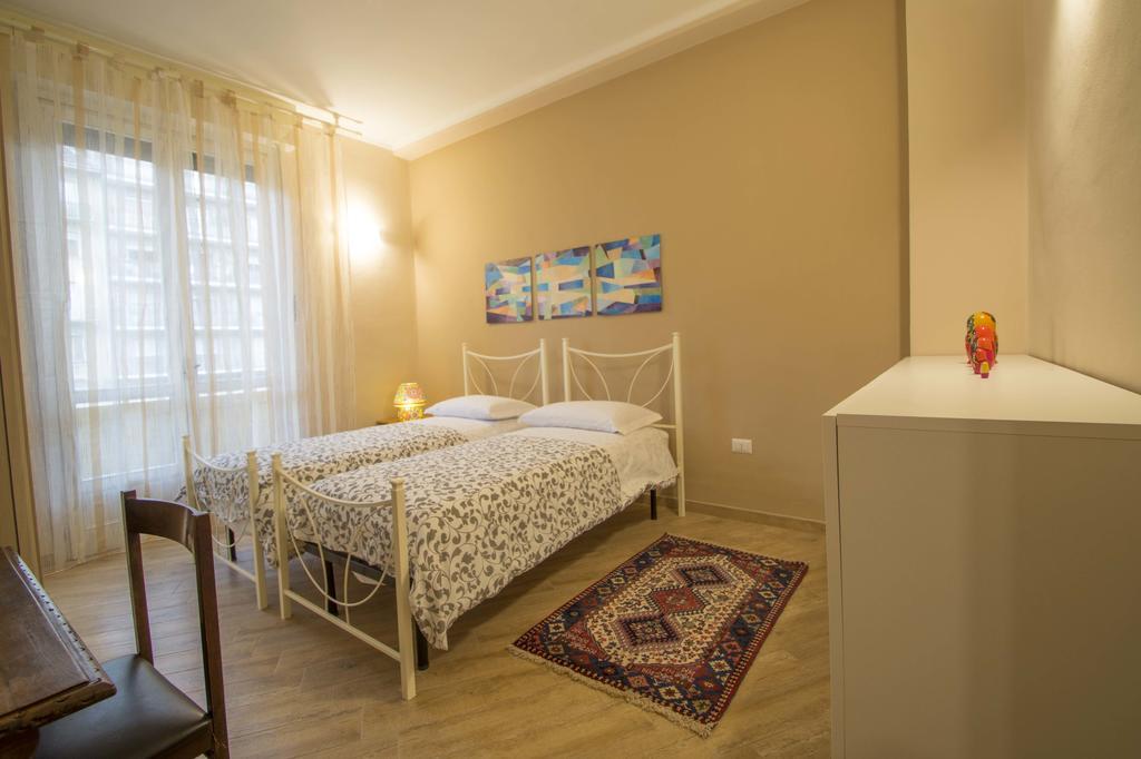 Spezia 33 Apartment Turin Luaran gambar