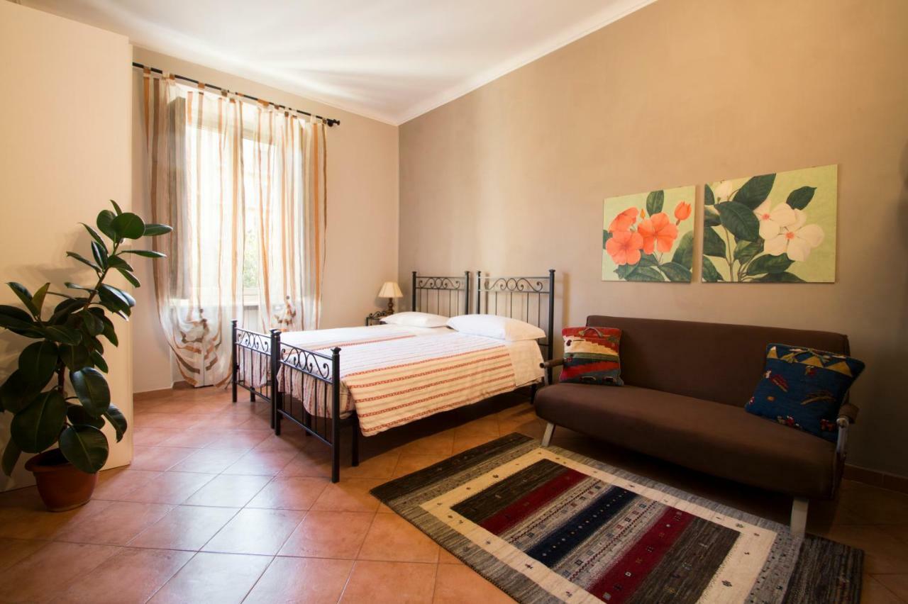 Spezia 33 Apartment Turin Luaran gambar