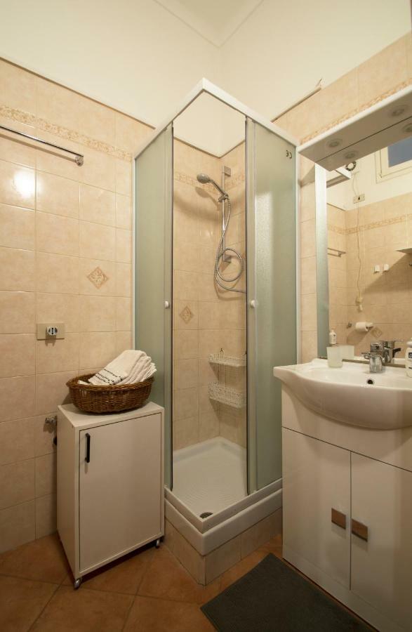 Spezia 33 Apartment Turin Luaran gambar